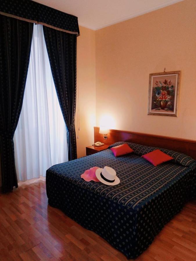 Hotel Fenicia Rome Exterior photo